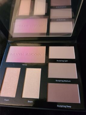 Kevyn Aucoin The Contour Book: The Art Of Sculpting & Defining Volume III
